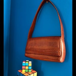 M. LONDON leather shoulder bag